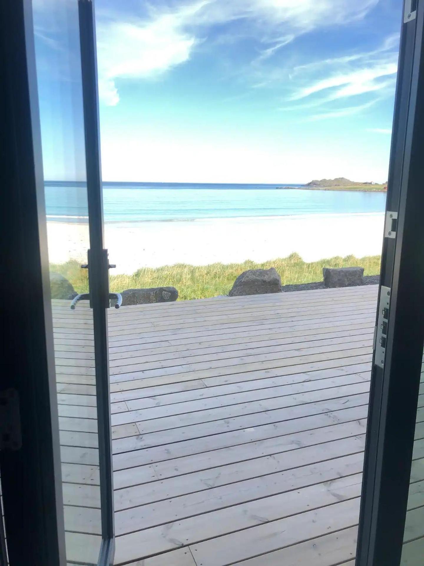 Exclusive Beach House Ramberg - Your Private Oasis Zewnętrze zdjęcie