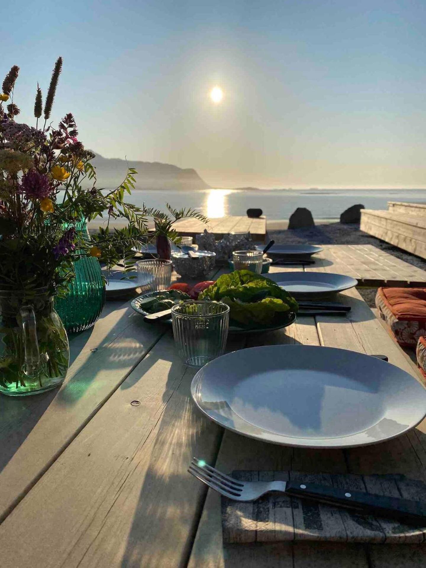 Exclusive Beach House Ramberg - Your Private Oasis Zewnętrze zdjęcie
