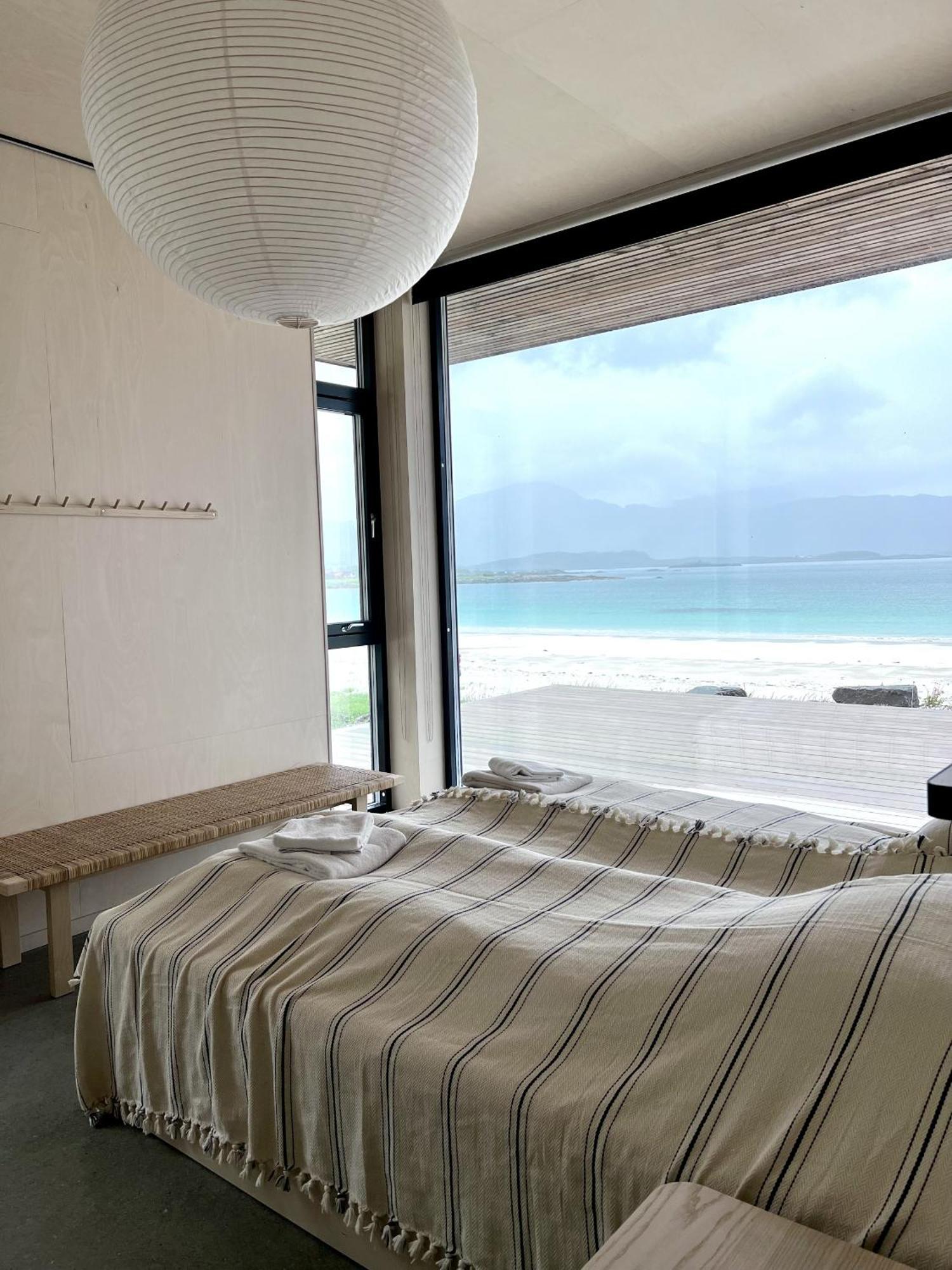 Exclusive Beach House Ramberg - Your Private Oasis Zewnętrze zdjęcie